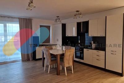 Apartament cu 2 camere semidecomandat în Sânnicoară