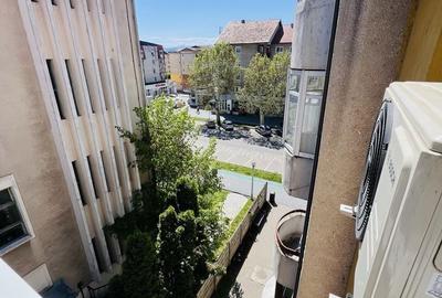 Apartament cu 2 camere decomandat în Central - 4