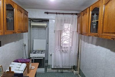 Apartament cu 3 camere decomandat în Central - 3