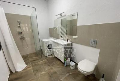 Spațiu comercial, de 125 mp, în P-ța Maria - 7