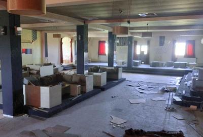 Spatiu Comercial (Botarlau drum Expres Focsani - Braila) - 2