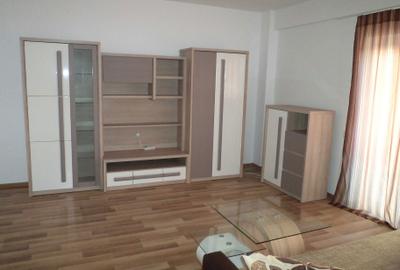 Garsonieră decomandată în Tudor - 5
