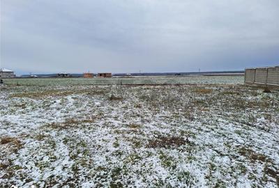 Teren de 511 mp, în Sânmartin - 2
