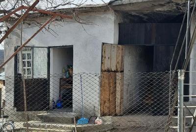 Casa de vanzare . - 5