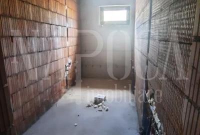 Casă individuală cu 5 camere cu Canalizare în Sălicea - 4