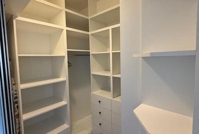 Apartament cu 3 camere semidecomandat în Central - 2