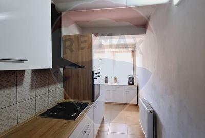 Casă cu 5 camere cu Teren 2100 Mp în Hidiș - 1