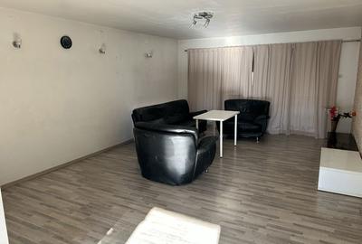 Casă cu 4 camere în Horia