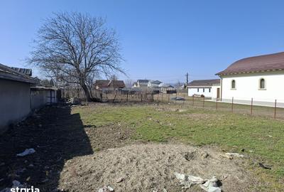 Teren de 1200 mp, în Săucești - 1