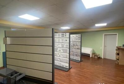 Spațiu comercial, de 102 mp, în Independenței - 17