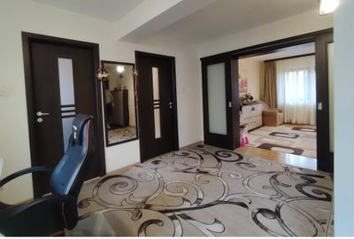 Casă individuală cu 5 camere cu Garaj în Horpaz - 3