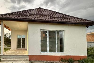 Casa noua, intabulata, in Harman. - 2