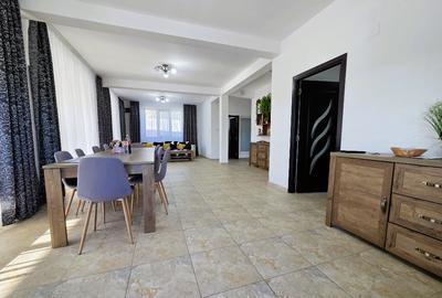 Casă cu 4 camere cu Teren 2000 Mp în Central - 2