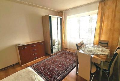 Garsonieră decomandată în Berceni - 2