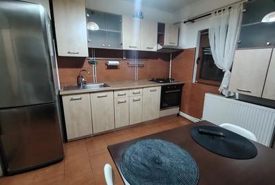 Apartament 2 camere, zona MC Donald's, 54 mp - 3