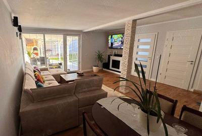 Vand Casa in orasul Sannicolau Mare ultracentral - 9