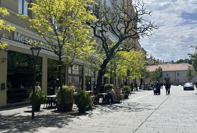 Spațiu comercial, de 280 mp, în Central - 7