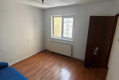 Apartament cu 3 camere decomandat în Central - 2