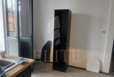 Apartament cu 4 camere circular în Central - 6