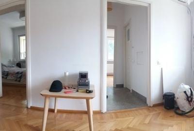Apartament cu 3 camere în Rahova