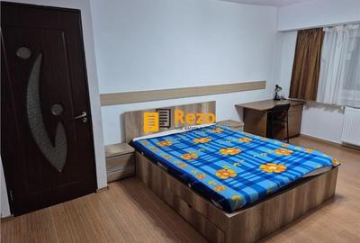 NERVA TRAIAN, TIMPURI NOI 40 MP RENOVATA MOBILATA UTILATA, BLOC 1988 - 3