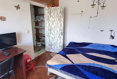 Garsonieră decomandată în Central - 2