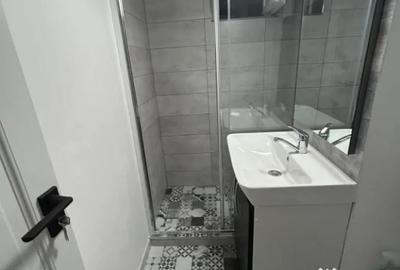 Apartament cu 2 camere decomandat în Florilor - 2