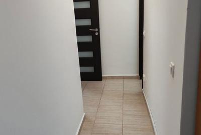 Apartament cu 3 camere în Central - 1