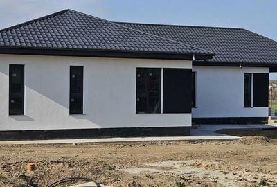 Casă cu 4 camere în Central - 3