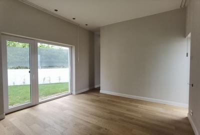 NOU!Vila moderna cu piscina, semimobilata - 8