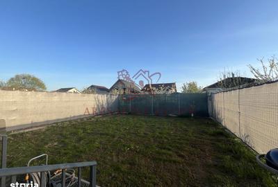 Casă cu 3 camere cu Teren 450 Mp în Moșnița Nouă - 1