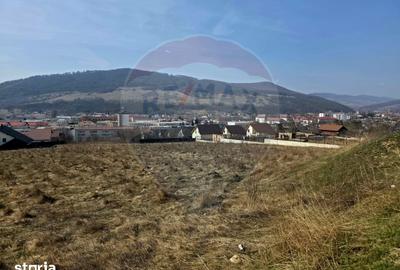 Teren de 2606 mp, în Central - 7