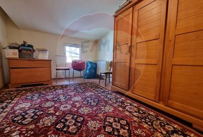 Casa / Vila cu 8 camere de vanzare in zona Coiciu - 19