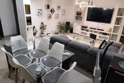 Apartament cu 3 camere decomandat în Central - 7