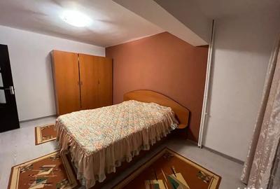 Inchiriez apartament 3 camere - 3