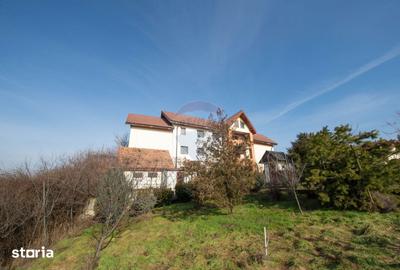 Casă cu 8 camere cu Teren 1395 Mp în Glina - 20