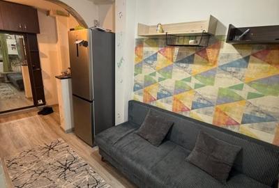 Garsonieră decomandată, mobilată în Rovine - 6