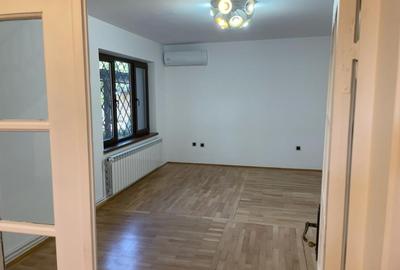 Casă individuală cu 4 camere cu Canalizare în Rahova - 4