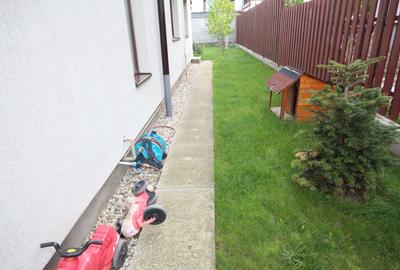 Duplex cu 5 camere cu Canalizare în Braytim - 24