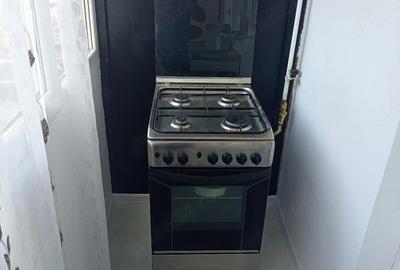 Garsonieră semidecomandată în Central