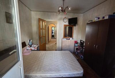 Pod Butelii,3 camere,70 mp,etaj 2/4,balcon mare. Pod Butelii,3 camere,70 mp,etaj 2/4,balcon mare. - 6