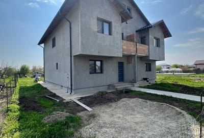 Casă cu 5 camere cu Teren 350 Mp în Central - 19