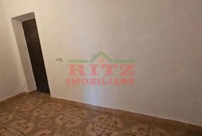 Casă cu Teren 900 Mp în Redea - 9