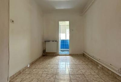 Apartament 2 camere decomandat, zona Radu Negru. - 3