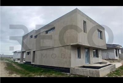 Casă cu 4 camere cu Teren 400 Mp în Europa - 2