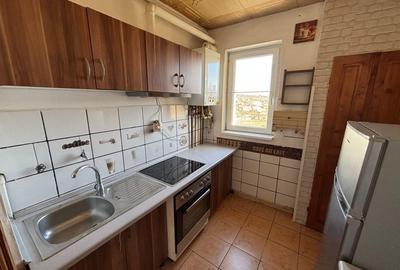 Apartament cu 3 camere decomandat în Central - 2
