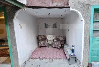 Casă cu 2 camere cu Teren 1110 Mp în Bezdead - 15