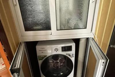 Apartament cu 2 camere decomandat în Micro 20 - 1