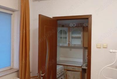 Garsonieră semidecomandată în Titan