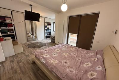 Casă cu 4 camere cu Canalizare în Central - 7